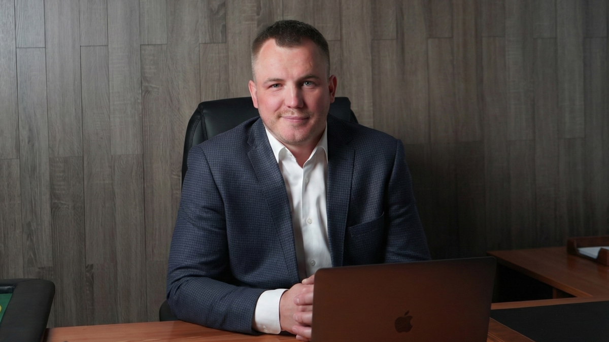 Артём Абашин - Основатель